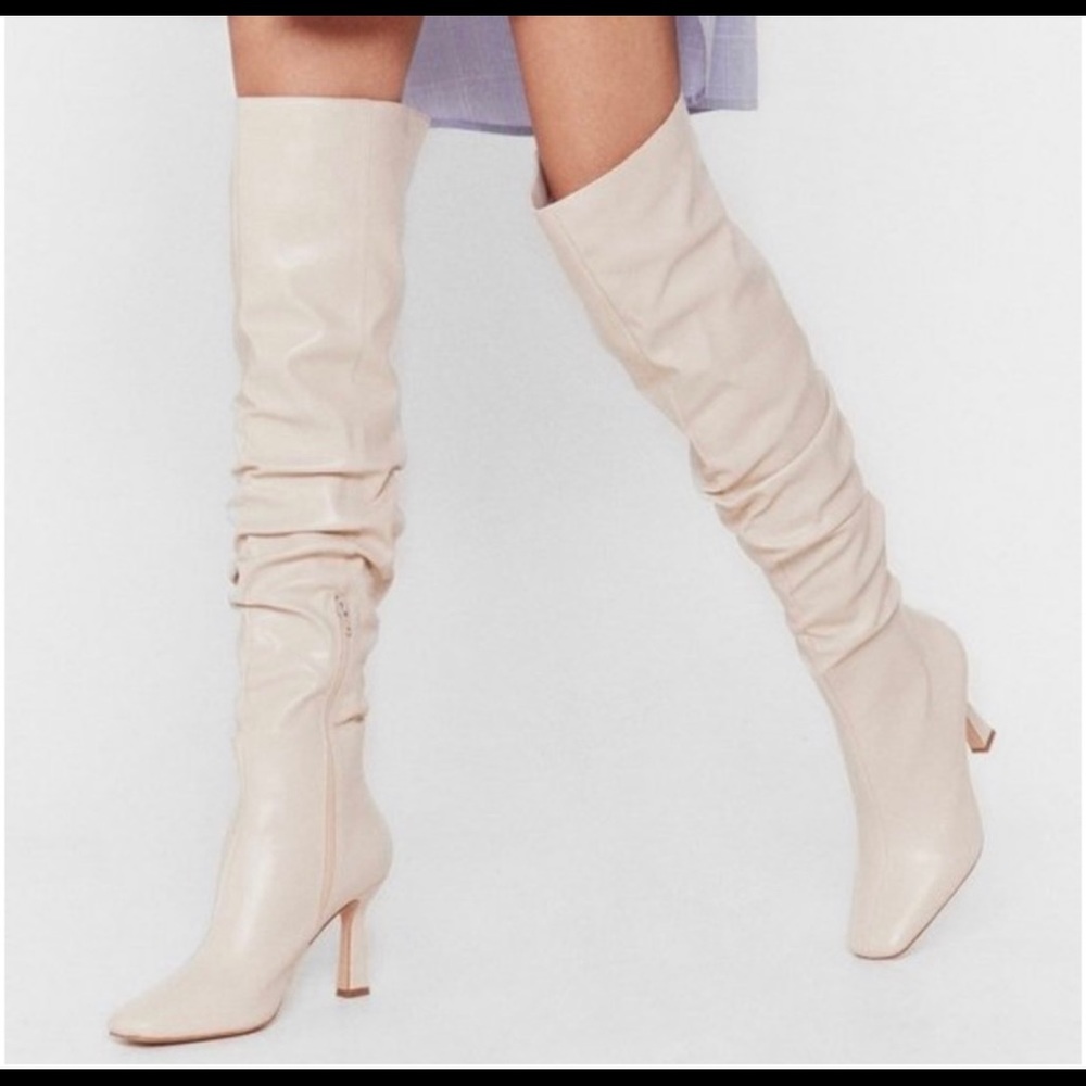 over the knee boot